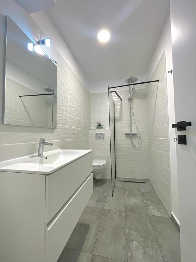 Sky Residence Airport Therme Otopeni 1 Dış mekan fotoğraf